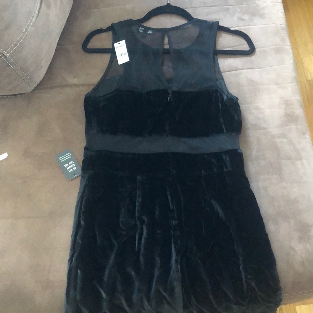 Express Black velvet mini dress NWT - never worn